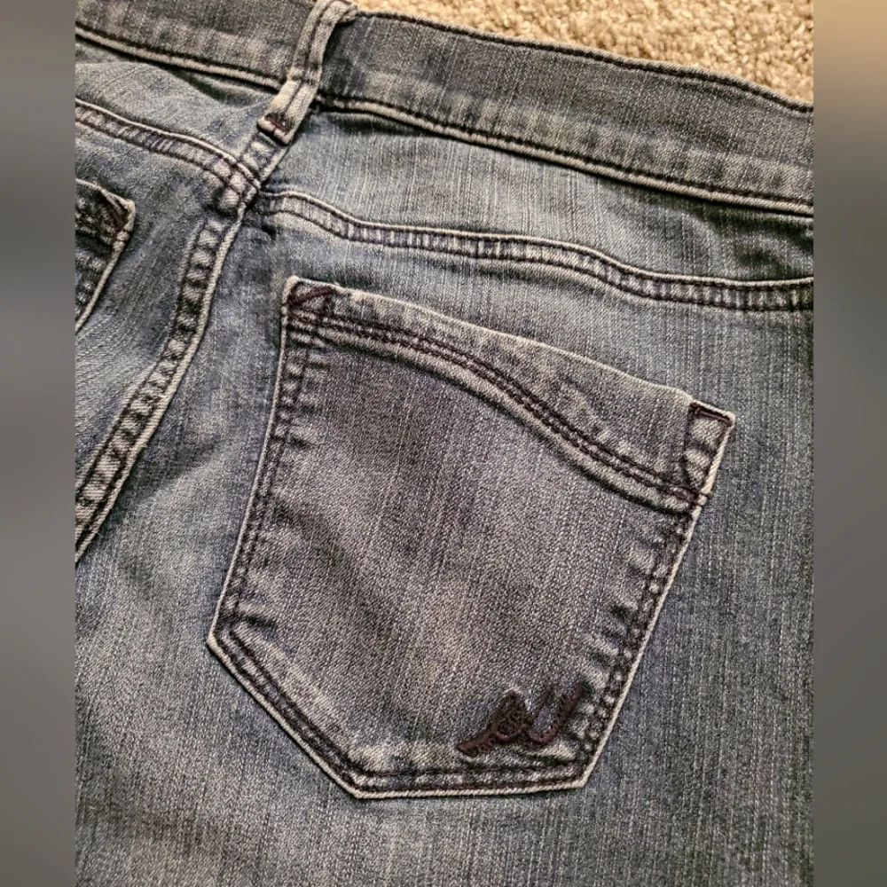 Express midrise moto stitched jean leggings sz 4 - Picture 8 of 9